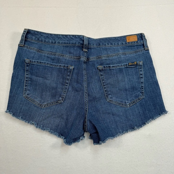Seven 7 For All Mankind Weekend Short Size 12 High Rise Dark Wash Raw Hem - Picture 10 of 10